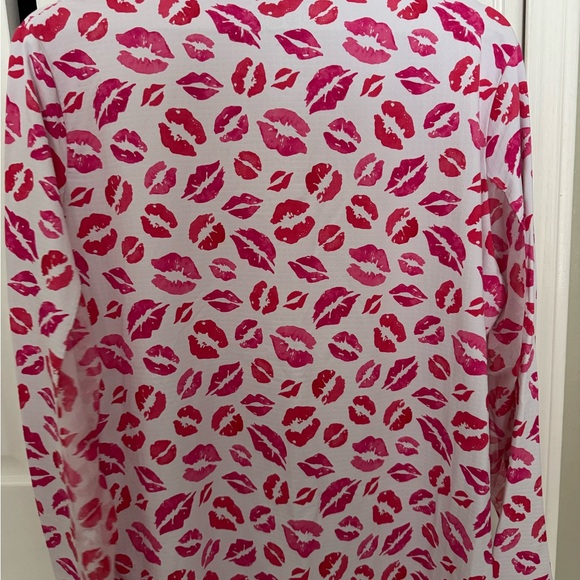 Ibukul Kiss Me Kate 3/4 Zip Pullover - Picture 3 of 4